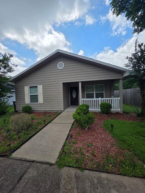 3367 Angel Ln, Houston, TX, 77045-6901 | Card Image