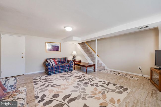810 S Dinwiddie St, Home with 3 bedrooms, 2 bathrooms and null parking in ARLINGTON VA | Image 11