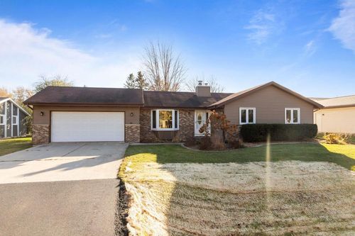 1697 Margeo Drive, FOX CROSSING, WI, 54956 | Card Image