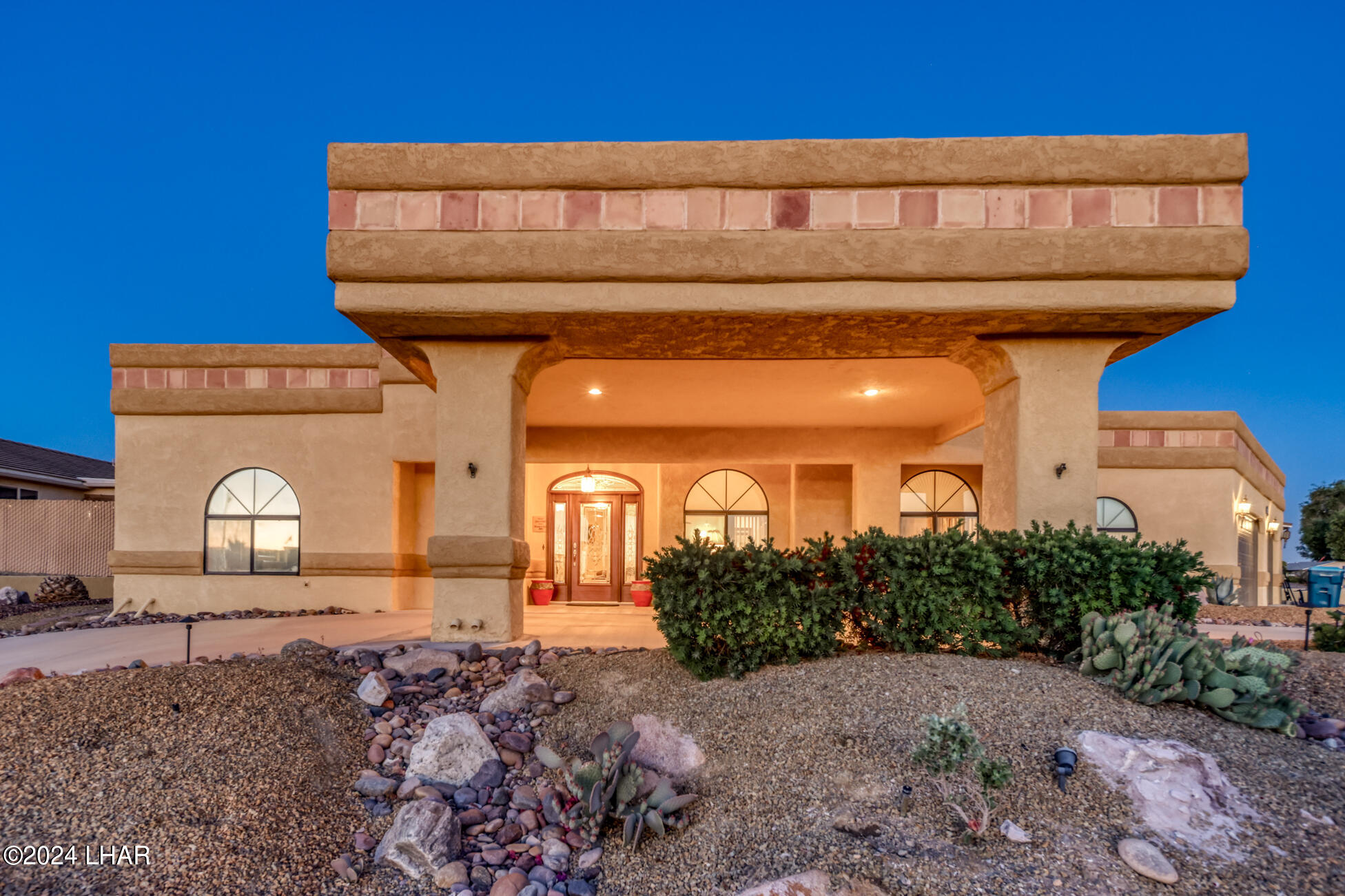 Bluebird Dr, Lake Havasu City, AZ 86406