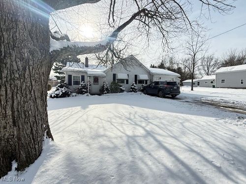 68 E Ashtabula St, Jefferson, OH, 44047-1139 | Card Image