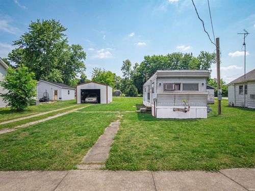 612 S 5th St, Petersburg, IN, 47567-1804 | Card Image