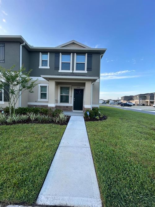 2000 Rankin St, Kindred, FL, 34744-5752 | Card Image