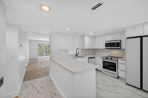 303-14375 Strathmore Ln, Delray Beach, FL, 33446-3025 | Card Image
