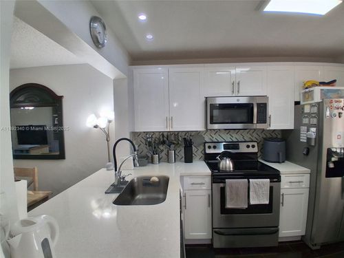 apt-309-2786 Nw 104th Ave, Sunrise, FL, 33322-1950 | Card Image