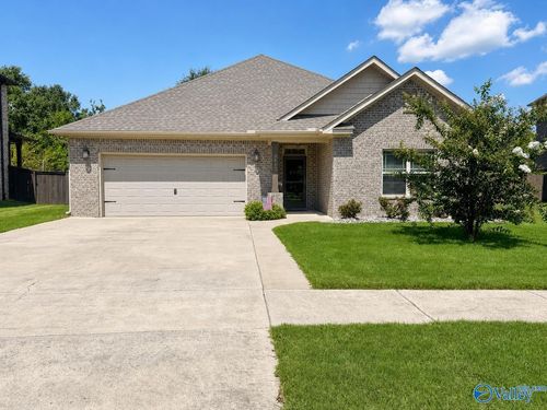 7467 Chaco St Se, Owens Cross Roads, AL, 35763-3005 | Card Image