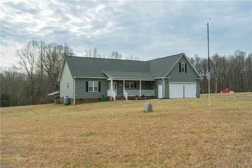 6880 Big Tree Lane, Liberty, NC, 27298 | Card Image