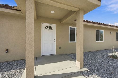 1-660 E San Lorenzo St, Pahrump, NV, 89048-6116 | Card Image