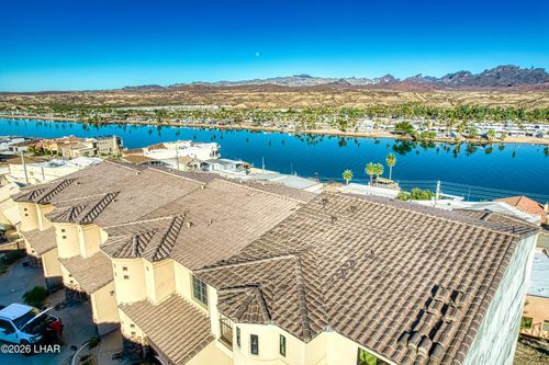 8491 River View Villas Dr, Parker, AZ, 85344-7214 | Card Image