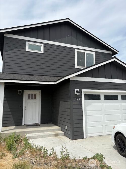 1344 Theo Way, Rock Island, WA, 98850-9004 | Card Image
