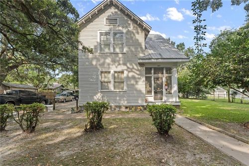 207 6th St, Chickasaw, AL, 36611-2147 | Card Image