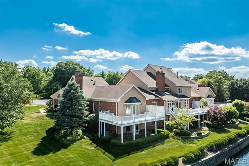 242 Carlyle Lake Dr, Saint Louis, MO, 63141-7544 | Card Image
