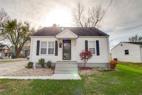 404 Hollow Avenue, Jerseyville, IL, 62052 | Card Image