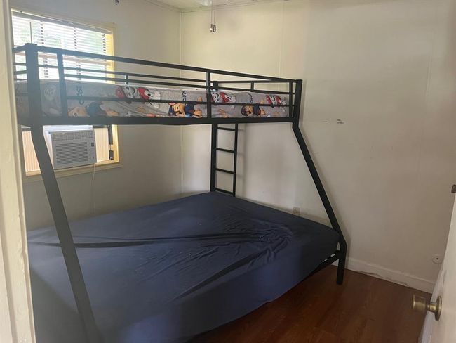 202 N Avenue C, House other with 2 bedrooms, 1 bathrooms and null parking in Freeport TX | Image 5