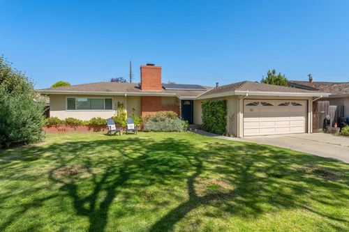 311 Amherst Dr, Salinas, CA, 93901-1914 | Card Image