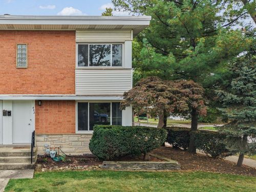 482 E Vallette St, Elmhurst, IL, 60126-4160 | Card Image