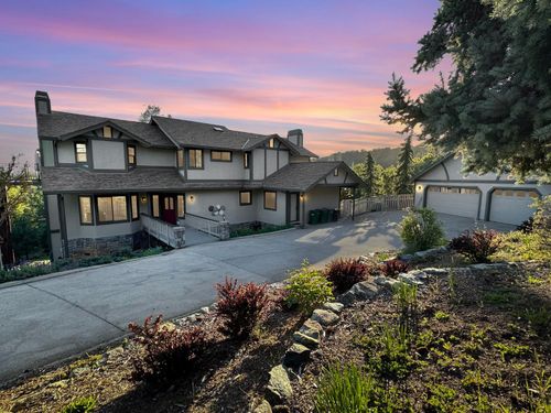 14838 Christophers Pl, Grass Valley, CA, 95945-7901 | Card Image