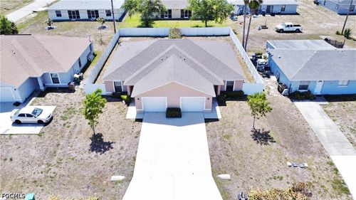 1022 Ne 8th Pl, Cape Coral, FL, 33909-1425 | Card Image