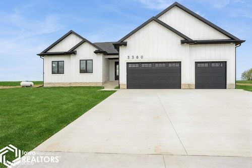 3380 Se 96th St, Runnells, IA, 50237 | Card Image