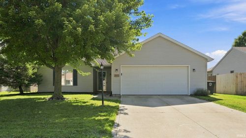 5005 Ashwood Drive, Fort Wayne, IN, 46809 | Card Image