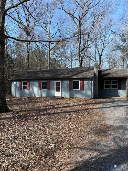 8106 Claystreet Rd, Ford, VA, 23850-2334 | Card Image