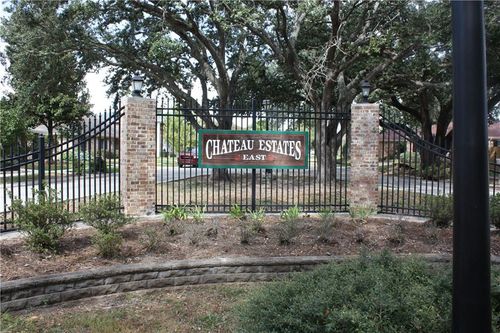 3 Monte Carlo Dr, Kenner, LA, 70065-2028 | Card Image