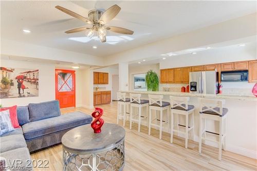 2641 Natalie Ave, Las Vegas, NV, 89121-2133 | Card Image