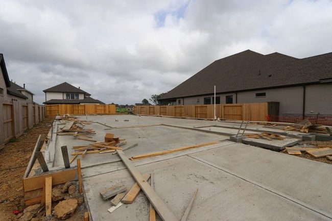 Every foundation at DWH is engineered and it’s inspected three times! We do not do “batch” testing. Rest easy knowing your foundation comes with a 10 year warranty. | Image 13