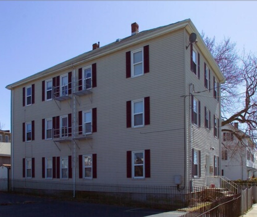 Residential Lease in Fall River 3