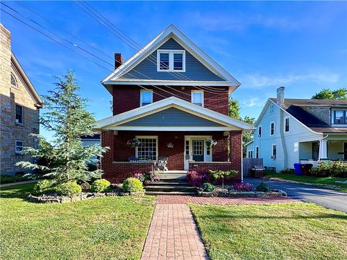 419 W Neshannock Ave, New Wilmington, PA, 16142-1010 | Card Image