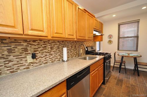 apt-5n-142 Garth Rd, Scarsdale, NY, 10583-3727 | Card Image