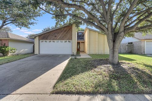 3226 Briarhurst Street, Corpus Christi, TX, 78414 | Card Image