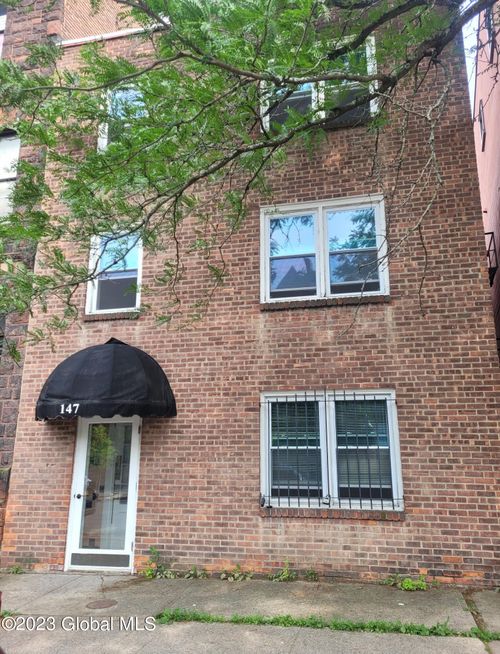 apt-3-147 Eagle St, Albany, NY, 12202-1740 | Card Image