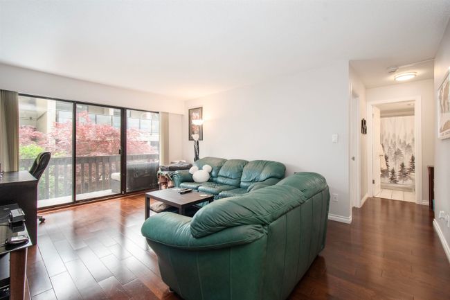 302 - 120 E 4 Th Street, Condo with 1 bedrooms, 1 bathrooms and 1 parking in North Vancouver BC | Image 4