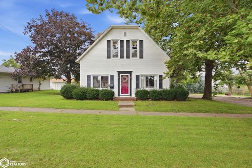 207 W Marion Street, Sigourney, IA, 52591 | Card Image