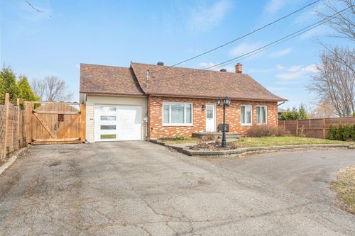 9250 Rue Notre-Dame O., Trois-Rivières, QC, G9B6T3 | Card Image