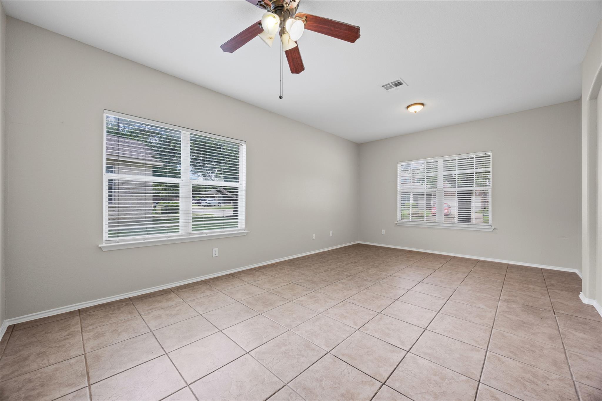 Residential Lease in Pflugerville 4