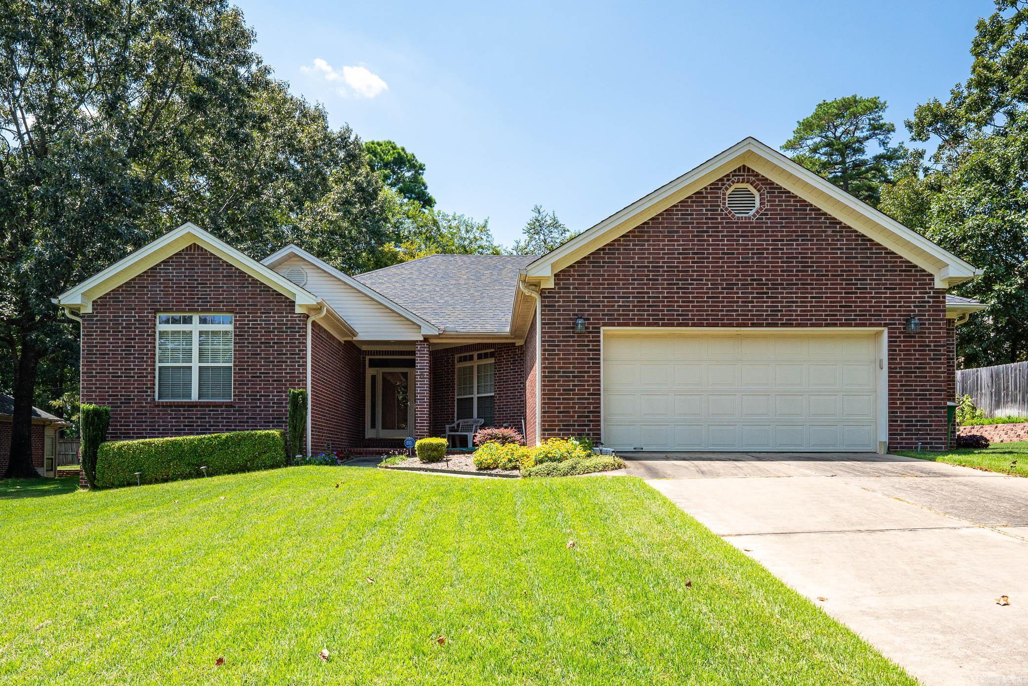 Bernay Dr, Little Rock, AR 72211