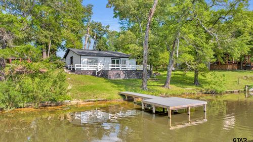 585 Naples Dr, Omaha, TX, 75571-4102 | Card Image