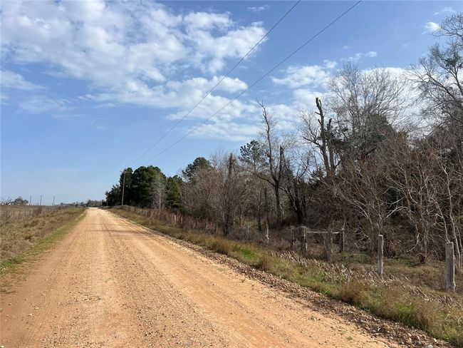 14075 Hall Rd, Home with 4 bedrooms, 3 bathrooms and null parking in Cat Spring TX | Image 6
