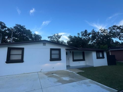 9315 N 46th St, TAMPA, FL, 33617-5208 | Card Image