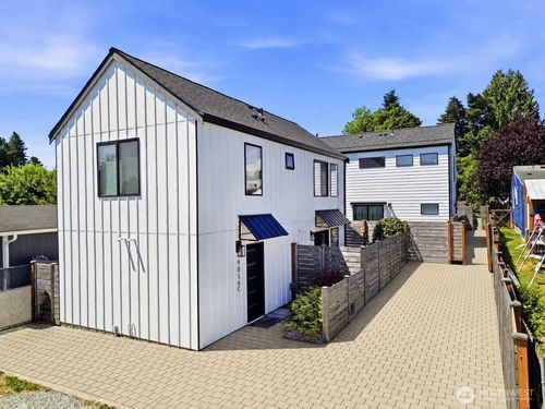 unit-c-9016 12th Avenue Sw, Seattle, WA, 98106 | Card Image