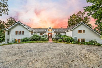 477 East Mountain Road, House other with 7 bedrooms, 5 bathrooms and null parking in Peterborough NH | Image 3