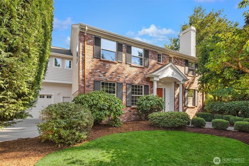 4936 163rd Pl Se, Bellevue, WA, 98006-4733 | Card Image