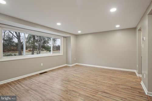 9432 Merryrest Rd, COLUMBIA, MD, 21045-3918 | Card Image