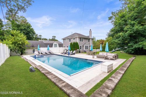 250 Alpern Ave, Long Branch, NJ, 07740-8022 | Card Image