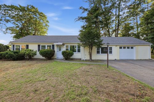 4 Lawrence Rd, Wayland, MA, 01778-4502 | Card Image