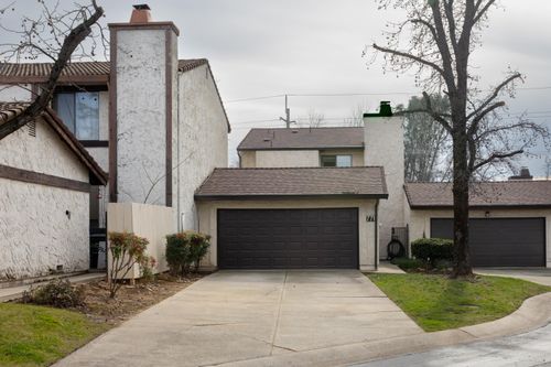 771 Flower Ash Ln, Redding, CA, 96003-3996 | Card Image