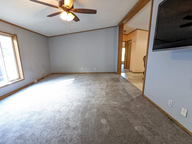 343 Old Temple Rd, House other with 3 bedrooms, 2 bathrooms and null parking in Lyndeborough NH | Image 11