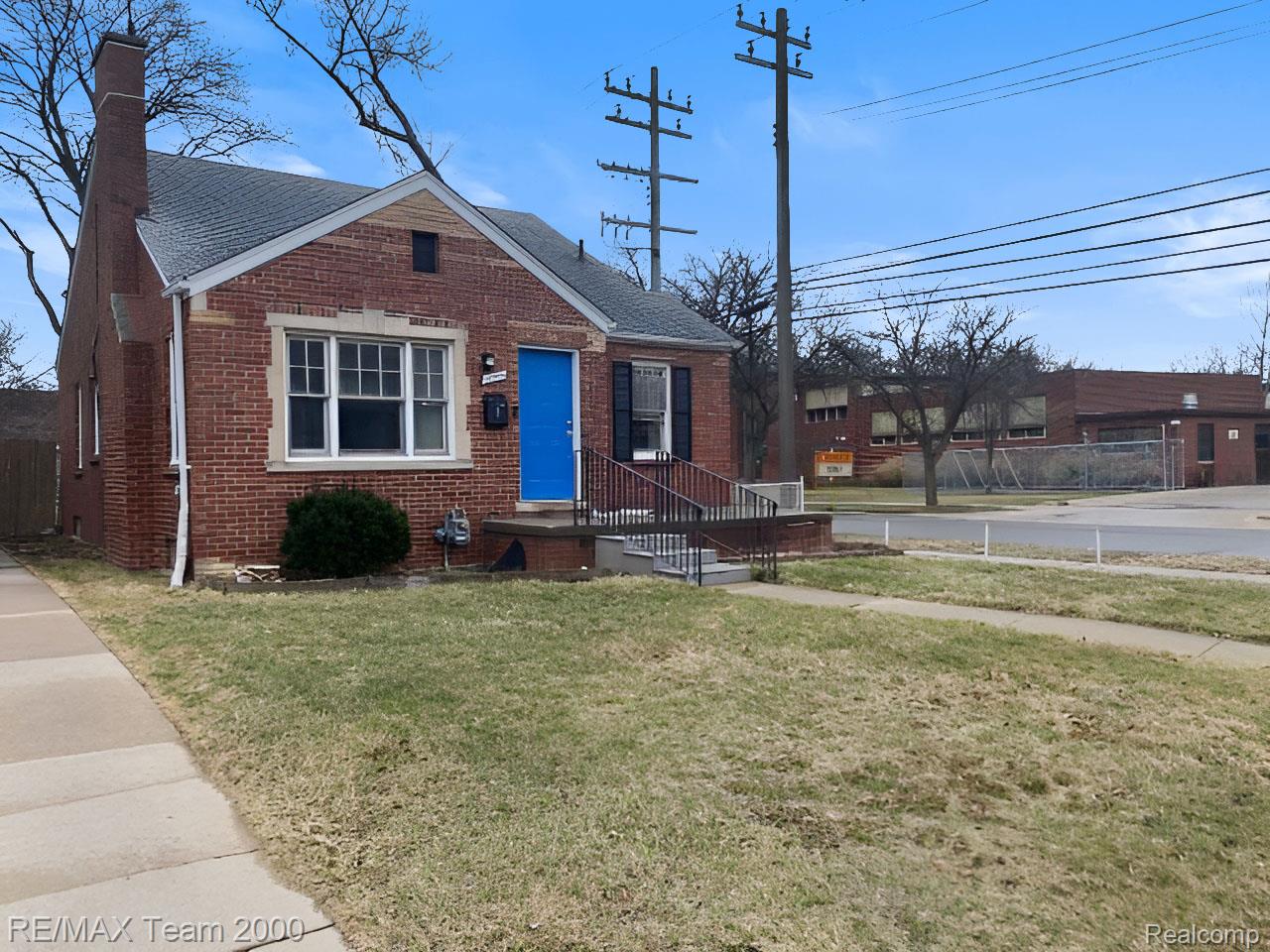18904 Mallina St, For Sale in Detroit - eXp Realty